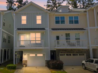 1032 Diamond Dove Lane, Apex, NC 27502