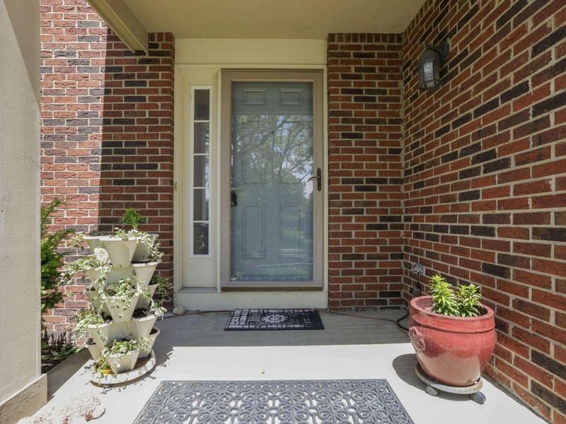 4826 Edge Grove Drive, Groveport, OH 43125 Photo 9