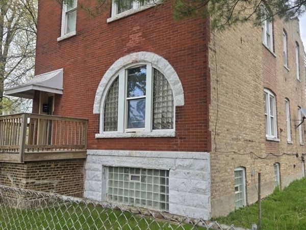 339 N Central Park Avenue , Chicago, IL 60624