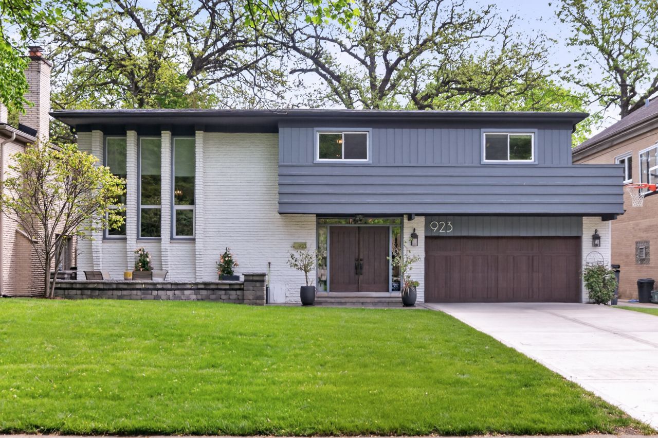 923 Park Avenue, River Forest, IL 60305 Main Photo
