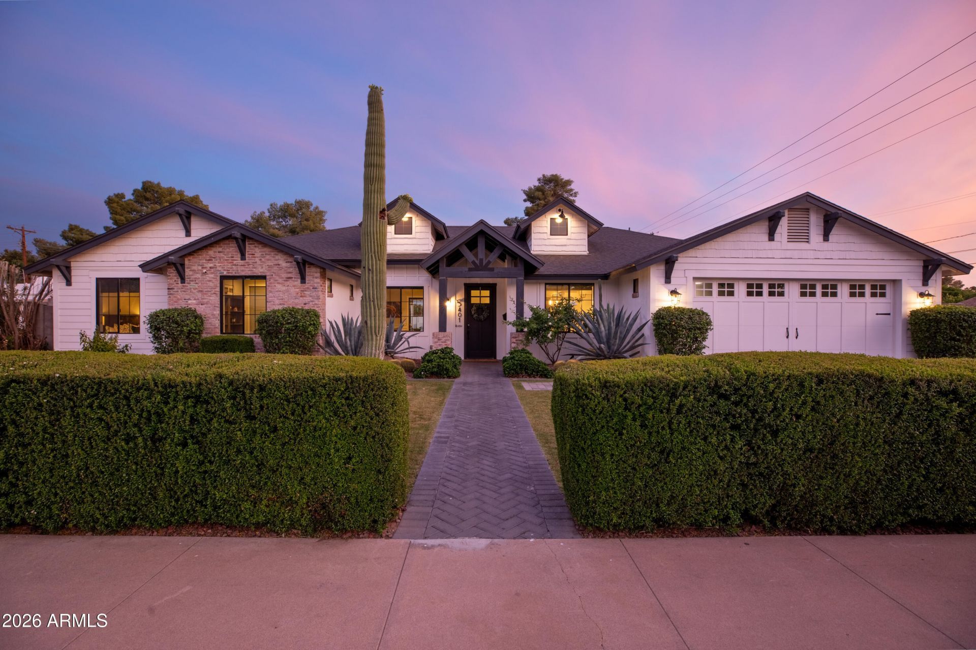 5401 E Cheery Lynn Road, Phoenix, AZ 85018 Main Photo