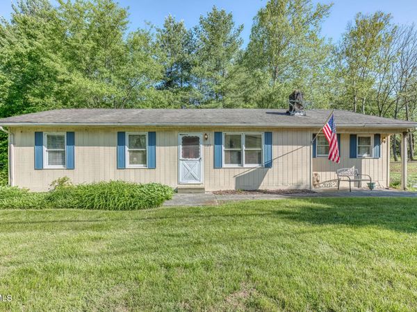 1189 Weaver Branch Road, Bluff City, TN 37618