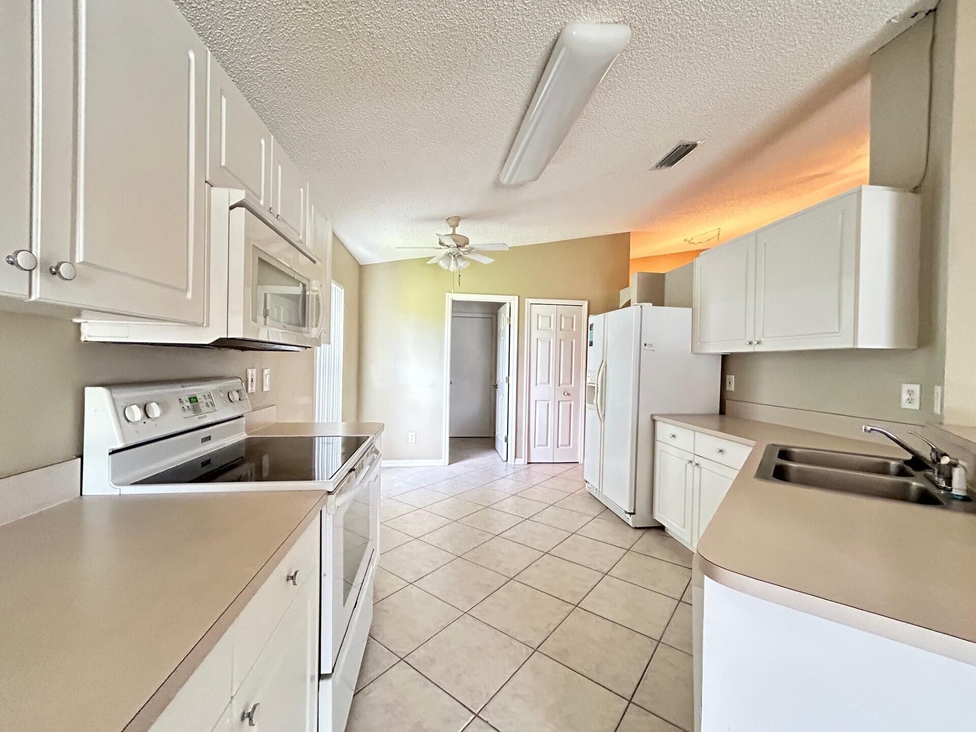 4760 Manchester Drive , Rockledge, FL 32955 Photo
