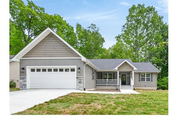 113 Highgate Drive, Crossville, TN 38558