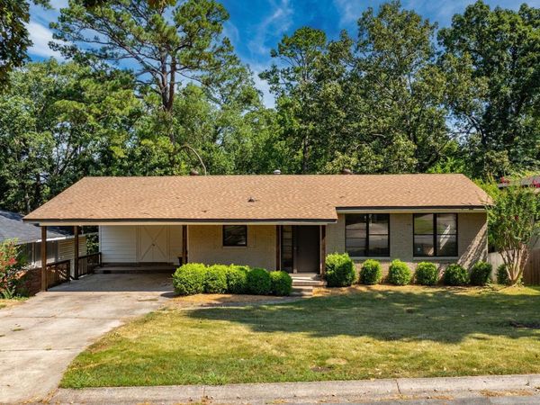 4 Pilot Point Place, Little Rock, AR 72205