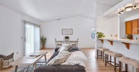 183 Dawn Cir, Galt, CA 95632 Photo