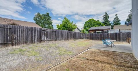 183 Dawn Cir, Galt, CA 95632 Photo