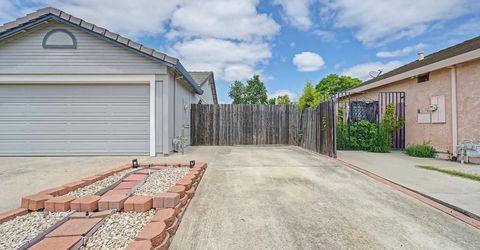 183 Dawn Cir, Galt, CA 95632 Photo
