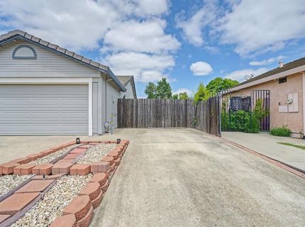 183 Dawn Cir, Galt, CA 95632 Photo