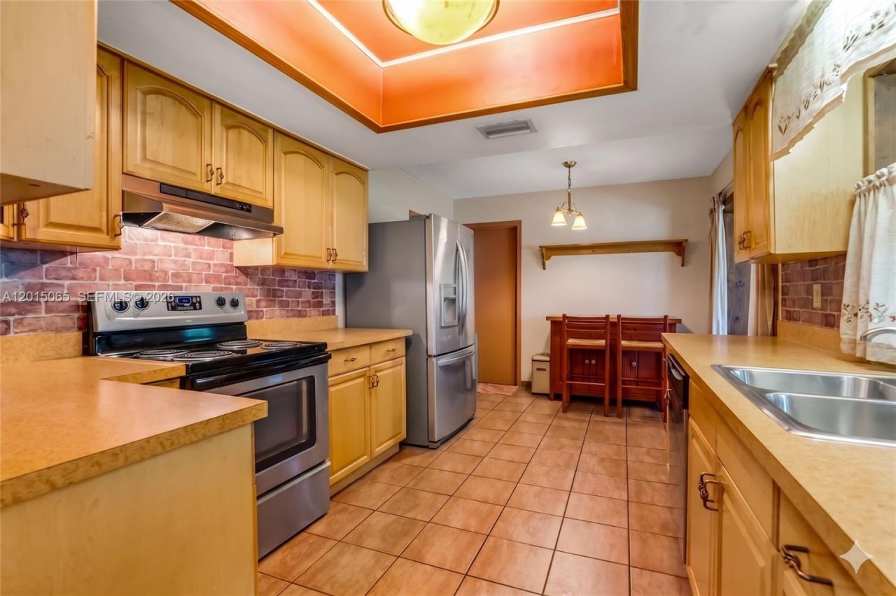 4605 NW 47th Ct, Tamarac, FL 33319 Photo
