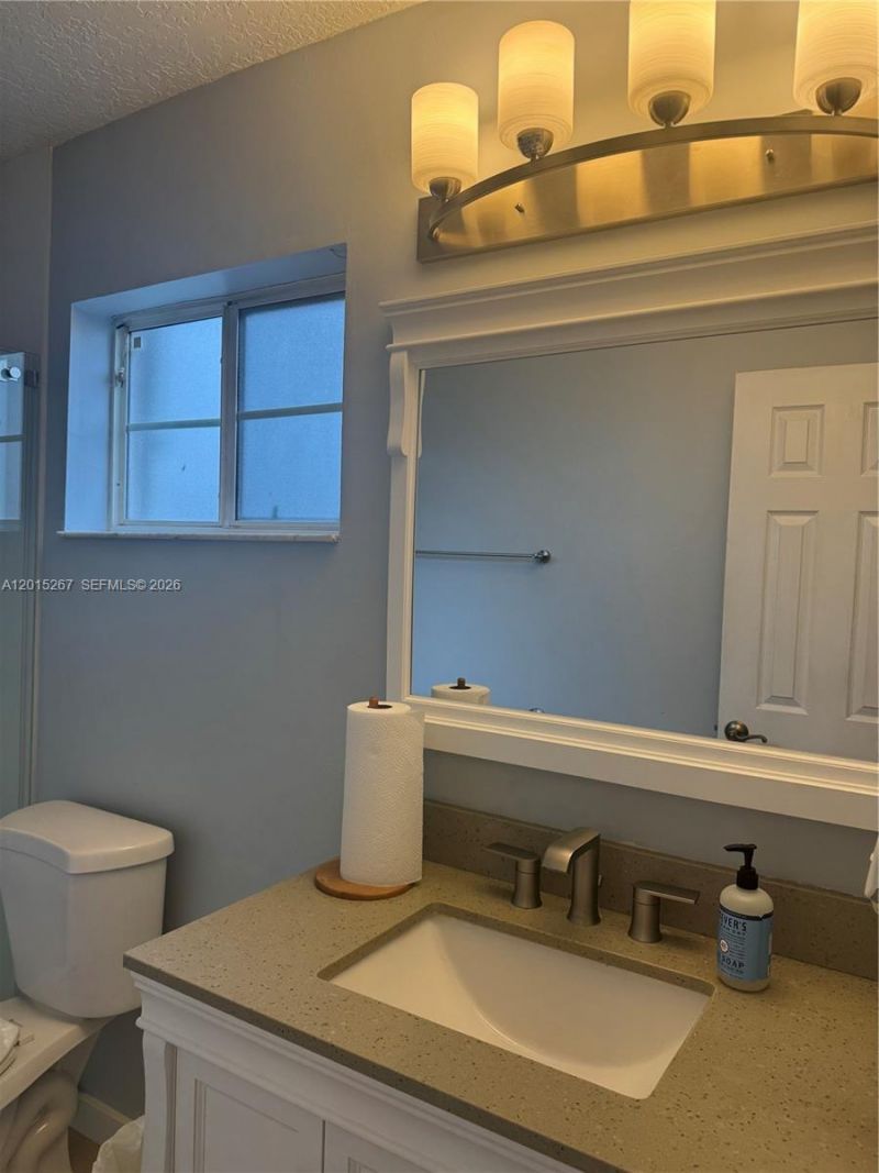 17016 SW 144th Ct , Unit B, Miami, FL 33177 Photo