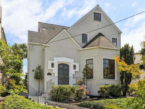 1165 Harvard Rd, Piedmont, CA 94610