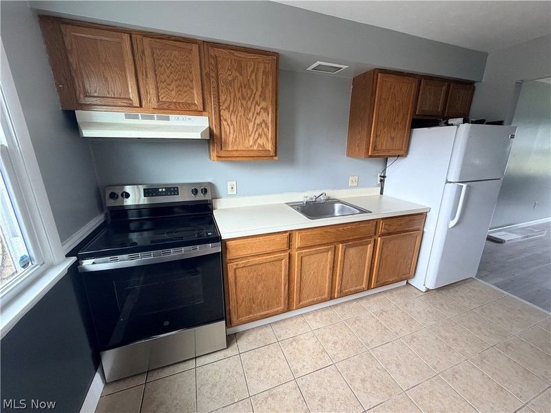 929 Cook Avenue, Unit 1, Youngstown, OH 44512 Photo 4