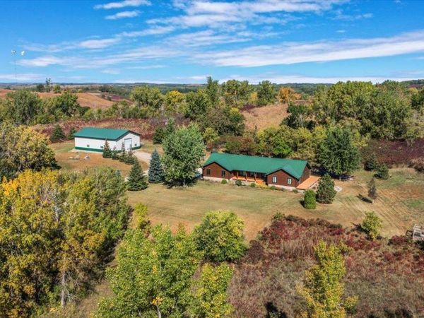 18100 Stockhousen Road NW, Evansville, MN 56326