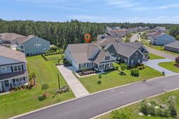1343 Bermuda Grass Dr. photo 4