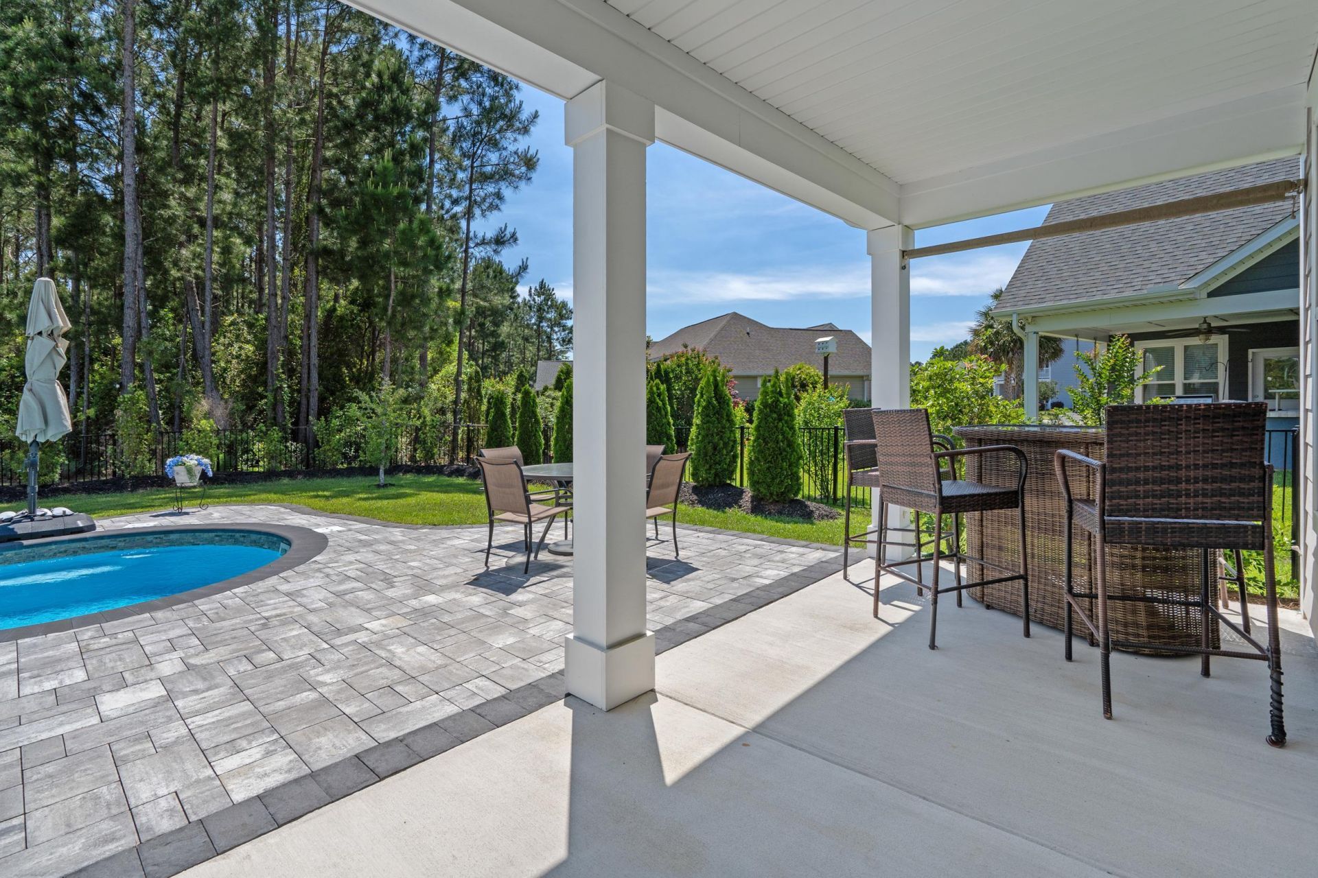 1343 Bermuda Grass Dr. Photo 33