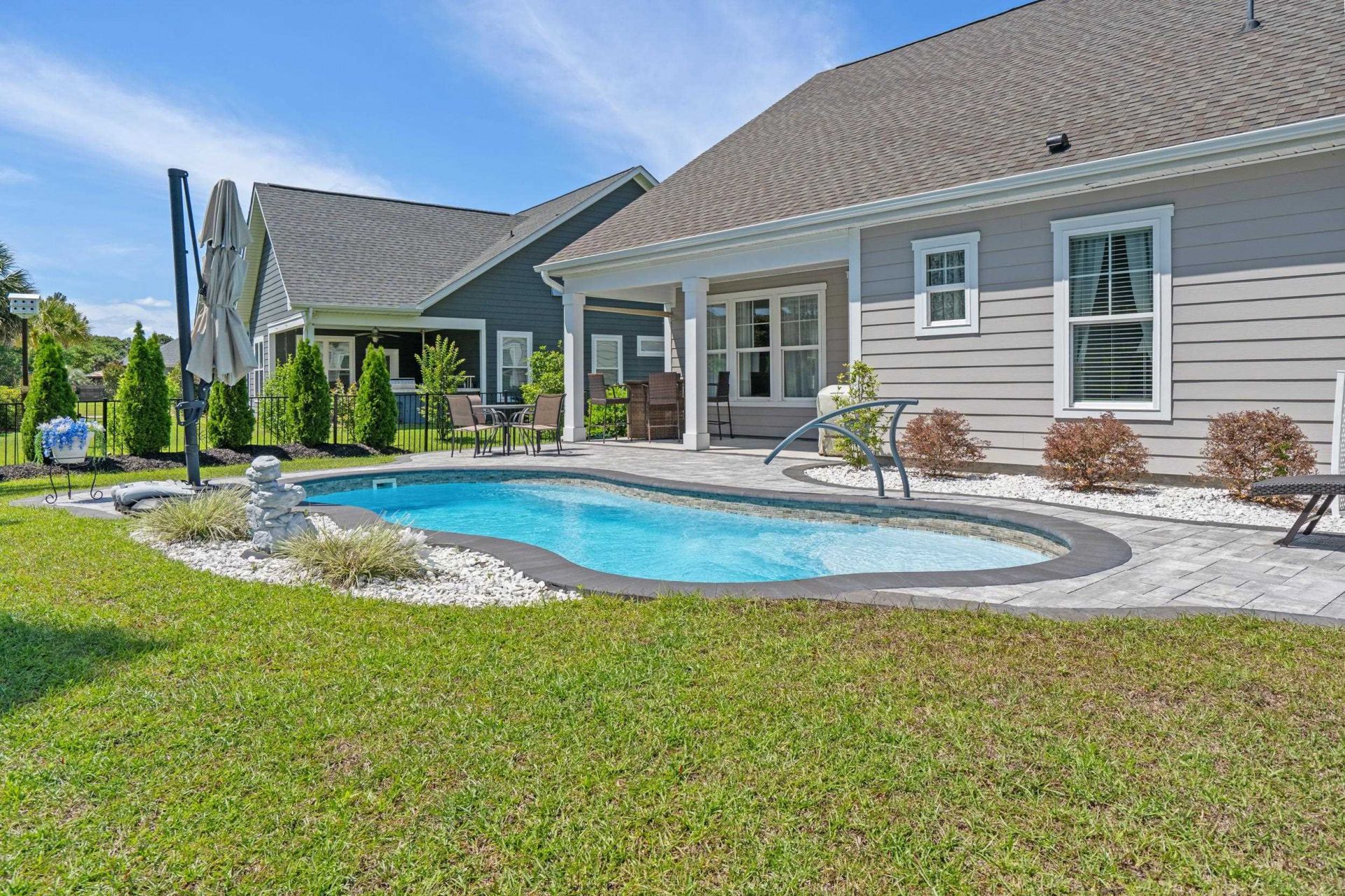1343 Bermuda Grass Dr. Photo 37