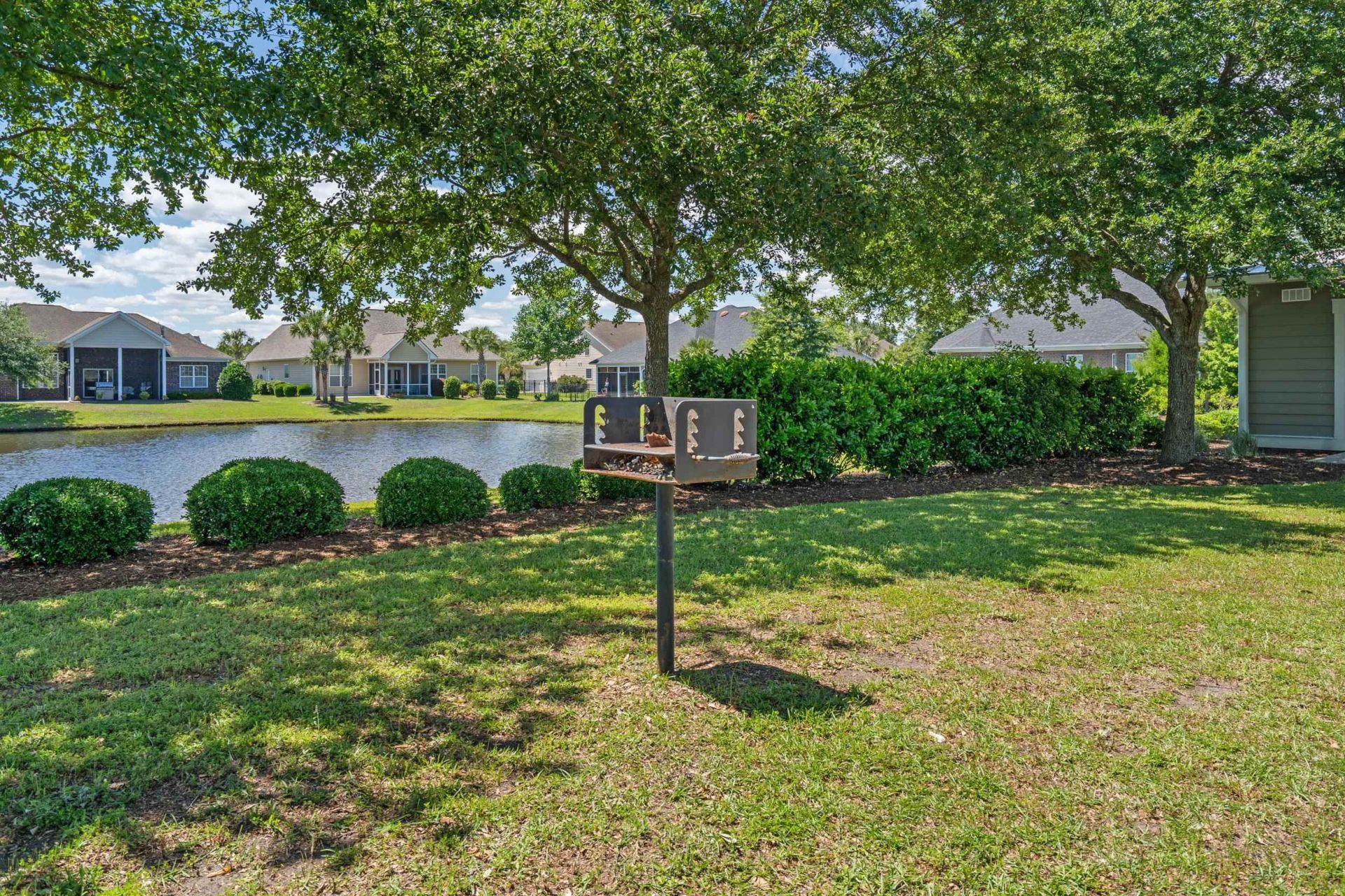 1343 Bermuda Grass Dr. Photo 56