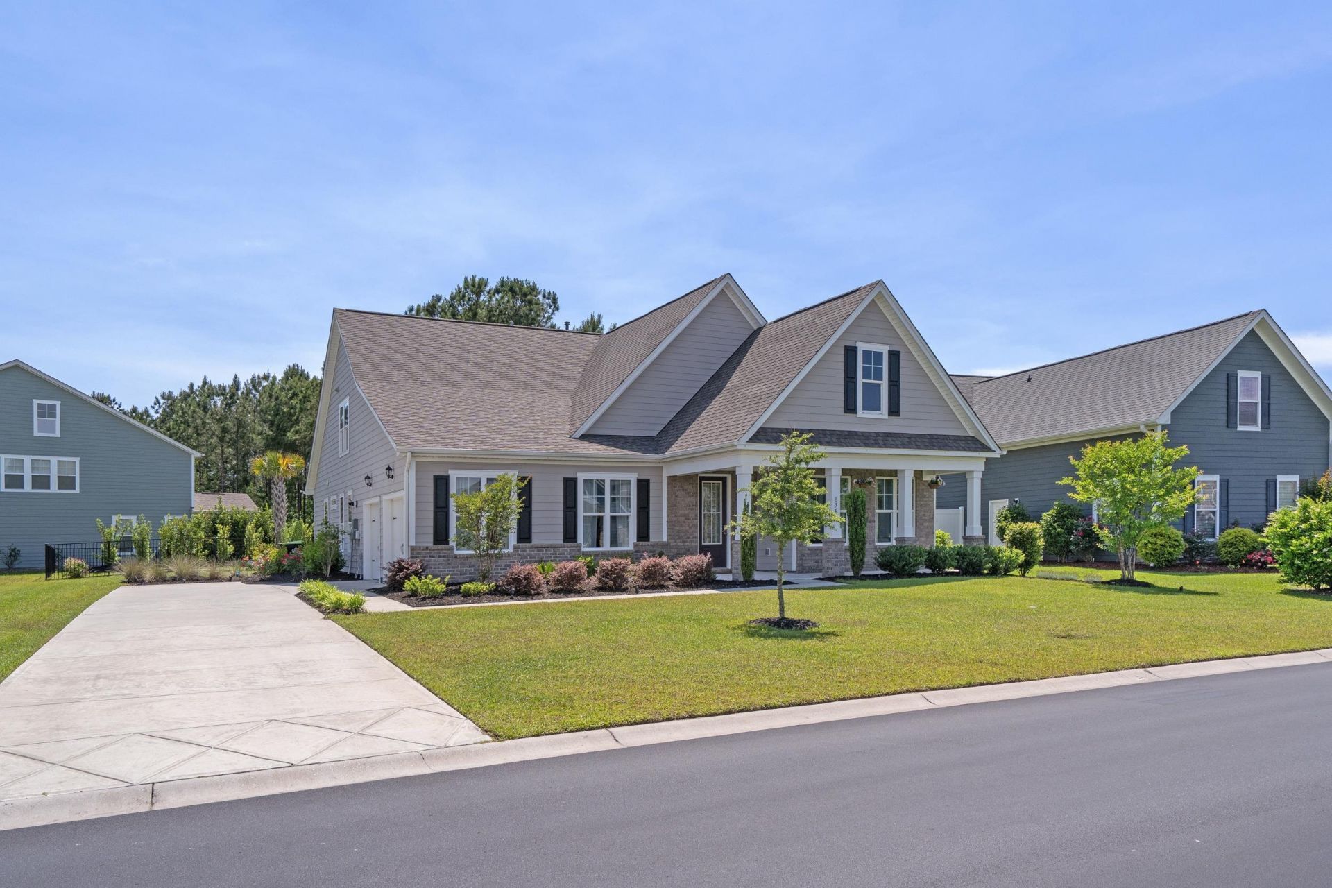 1343 Bermuda Grass Dr. Photo 6