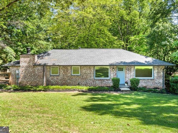 3811 Hillcrest Drive SE, Smyrna, GA 30080