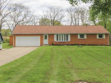 3697 Mt Zion Rd, Lucas, OH 44843