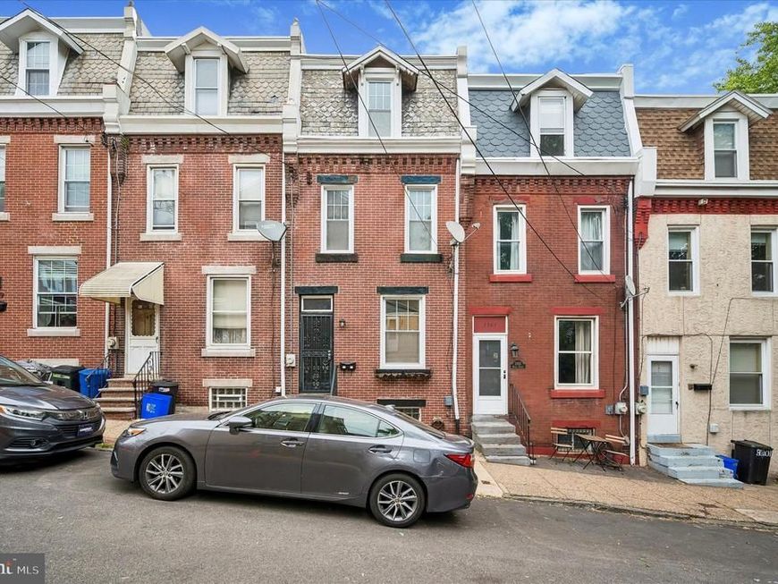 3305 Krail Street, Philadelphia, PA 19129 Main Photo