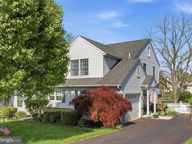 230 SANDOWN COURT, SOUDERTON, PA 18964