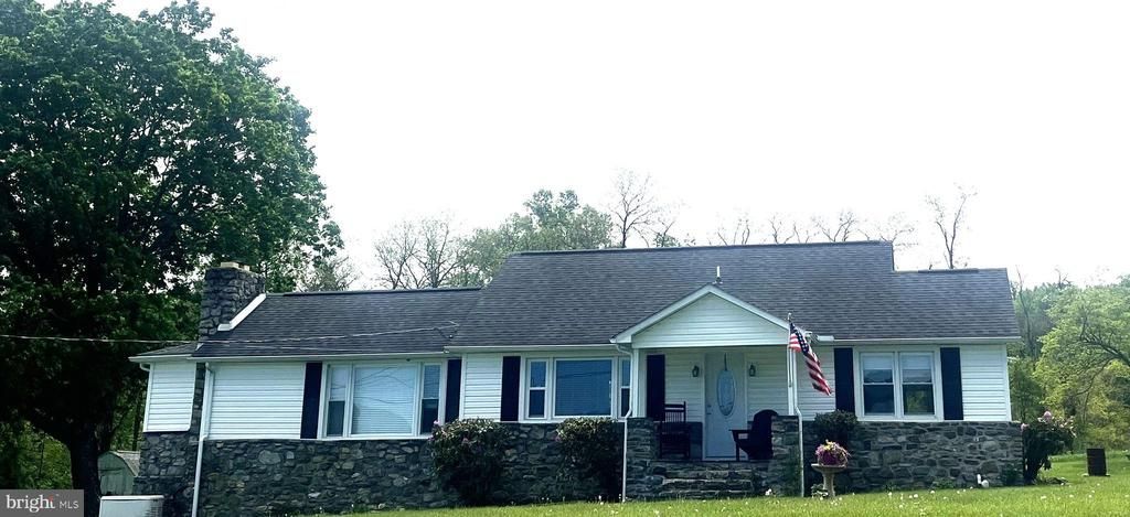 6349 BROWNS QUARRY ROAD, SABILLASVILLE, MD 21780