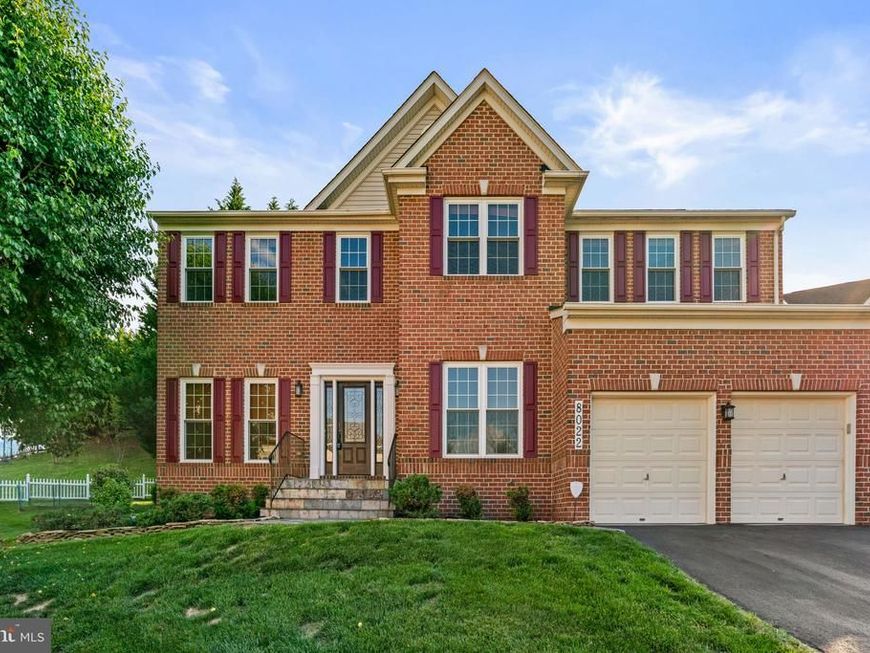 8022 High Castle Road, Ellicott City, MD 21043 Main Photo