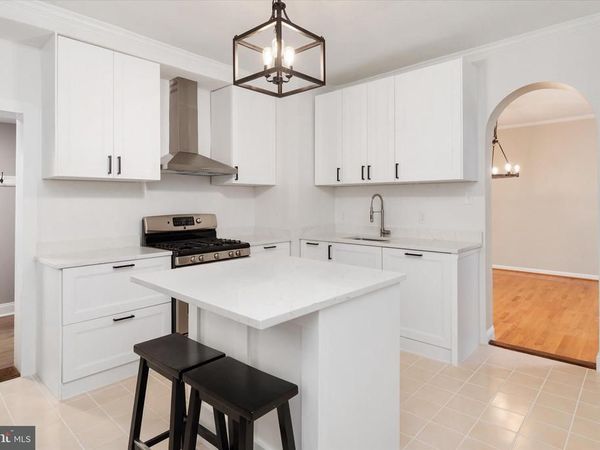21 WOODLAWN AVENUE, ANNAPOLIS, MD 21401