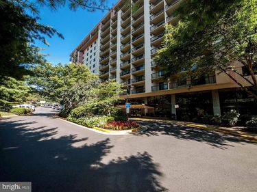3800 POWELL LANE, Unit 710, FALLS CHURCH, VA 22041