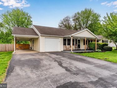 1502 TERRACE AVENUE, CARLISLE, PA 17013