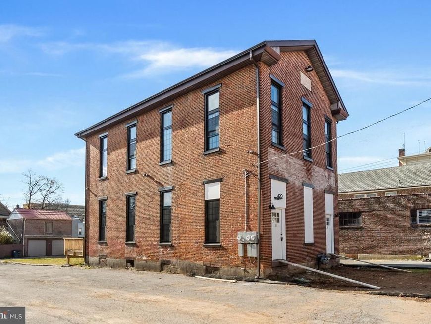 420 Chestnut Street , Unit 2, Pottstown, PA 19464 Main Photo