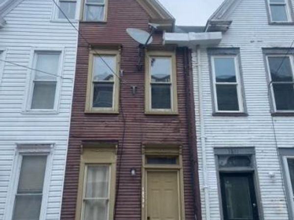 1813 SUSQUEHANNA STREET, HARRISBURG, PA 17102