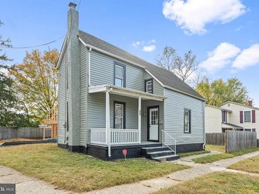 50 PINE STREET, BEVERLY, NJ 08010