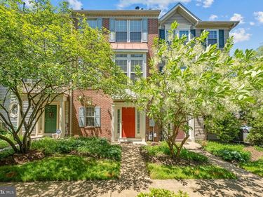 956 HARRISON CIRCLE, ALEXANDRIA, VA 22304