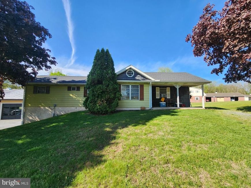 1692 Gish Road , Manheim, PA 17545 Main Photo