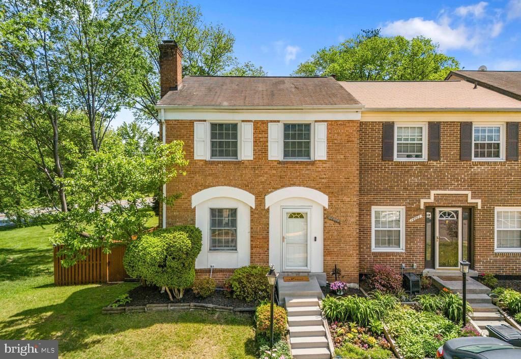 14809 Hatfield Square, Centreville, VA 20120 Main Photo