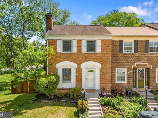 14809 HATFIELD SQUARE, CENTREVILLE, VA 20120