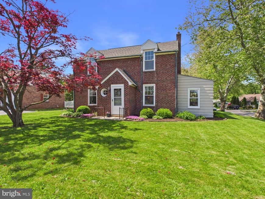 2301 Sunset Lane , York, PA 17408 Main Photo
