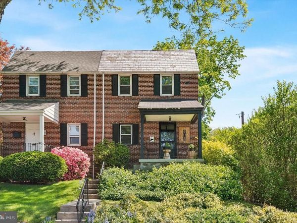 105 ROCK GLEN ROAD , WYNNEWOOD, PA 19096