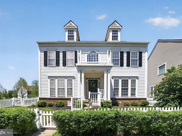 10 CROFT DRIVE, FOUNTAINVILLE, PA 18923