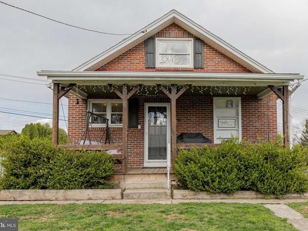 235 N KING STREET , DENVER, PA 17517