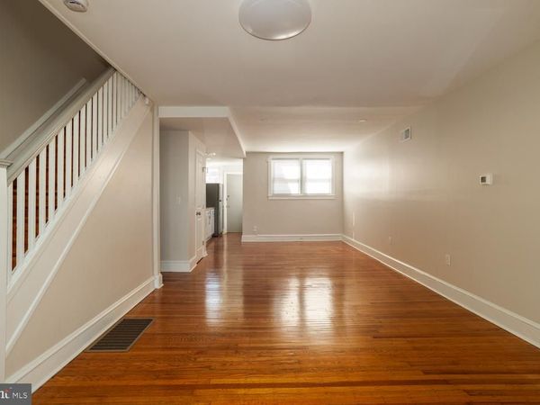 562 MILLBANK ROAD , UPPER DARBY, PA 19082