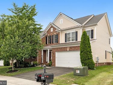 23233 FALLEN HILLS DRIVE, BRAMBLETON, VA 20148