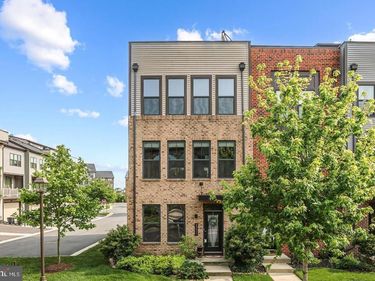 43421 SOUTHLAND STREET, ASHBURN, VA 20148
