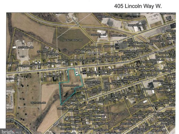 405 LINCOLN WAY W , NEW OXFORD, PA 17350