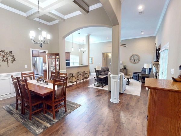 883 Terraceside Cir, Clarksville, TN 37040