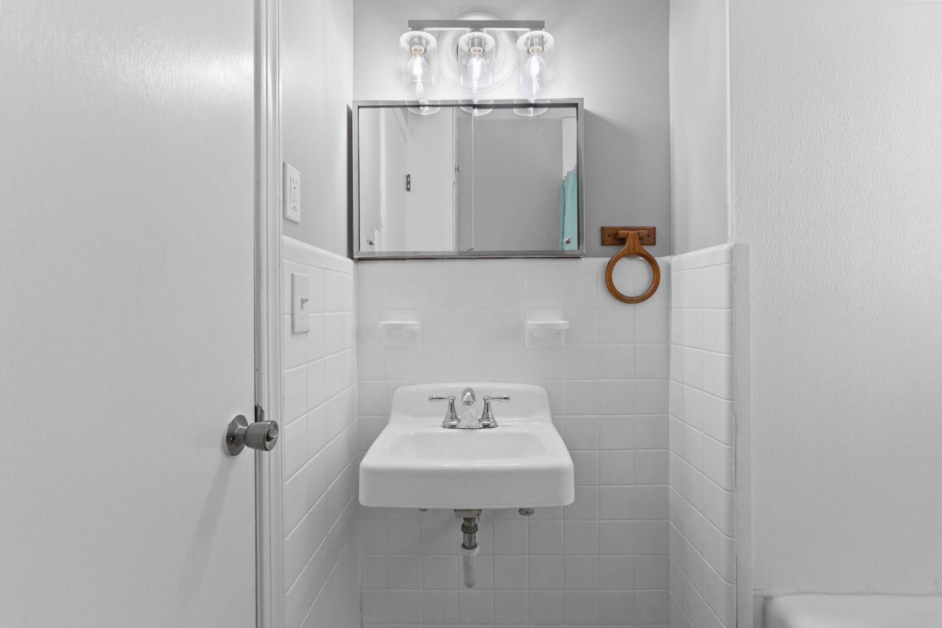 106 Goodwin Street Photo 29