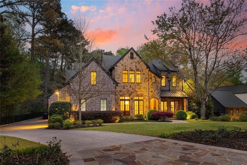 4915 Northway Drive Ne, Sandy Springs, GA 30342 Main Photo
